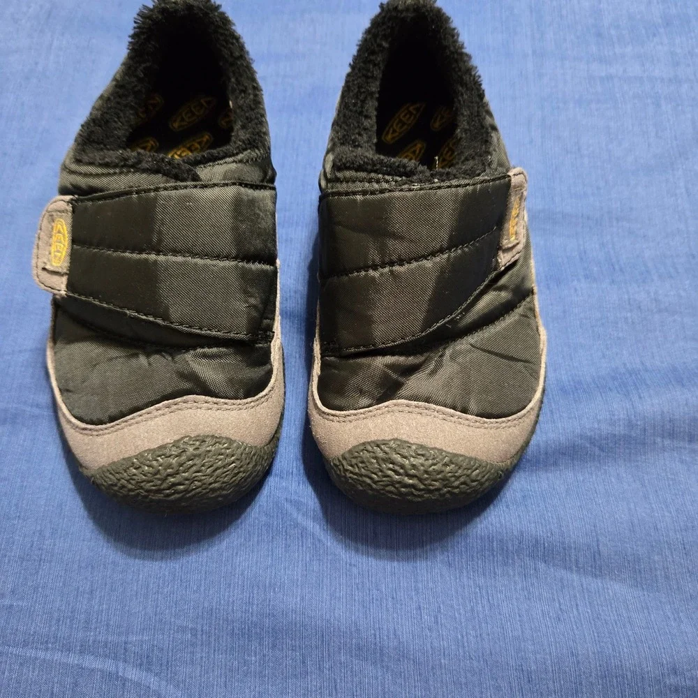Keen padded quilted